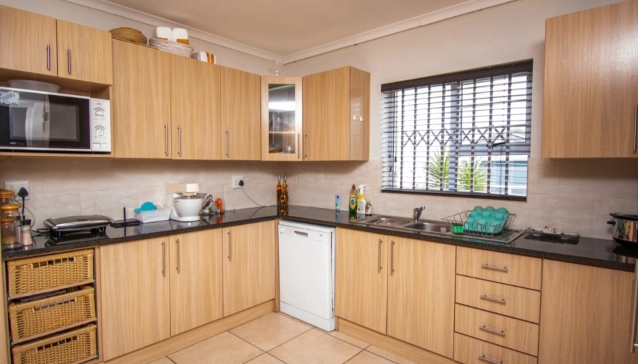 3 Bedroom Property for Sale in Noorsekloof Eastern Cape